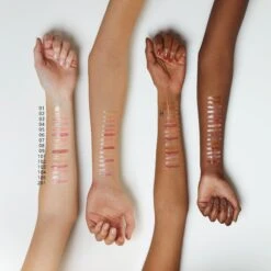 Essence EXTREME SHINE VOLUME LIPGLOSS -Cosmetics Store 2590851cm alt01