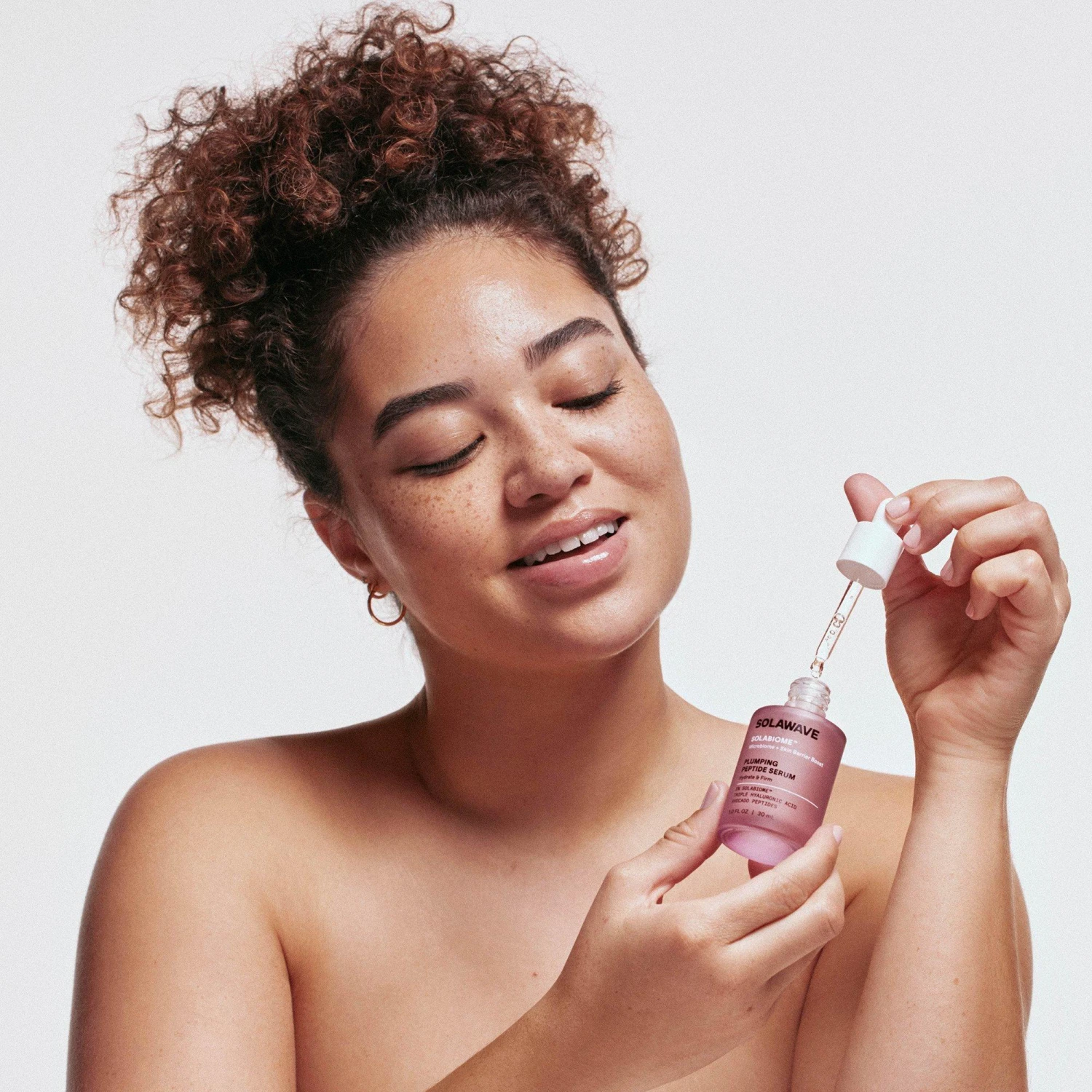 PLUMPING PEPTIDE SERUM 4 PLUMPING PEPTIDE SERUM - Image 4