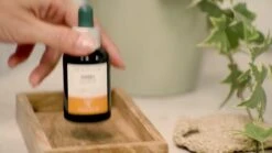 The Body Shop VITAMIN C GLOW REVEALING SERUM -Cosmetics Store a8892d89 b844 46a9 8c06 ae469f3b2095